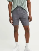 Under Armour Къс панталон за трениране