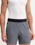 Under Armour Къс панталон за трениране Peak