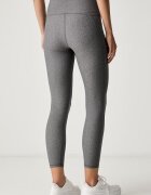 Under Armour спортен клин дамски HG Armour HiRise сив с висока талия 1365335.020