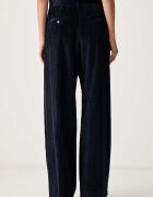 Weekend Max Mara панталон дамски от джинс WKDTANIA тъмносин с висока талия 2625136012600