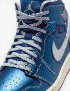 Nike Air Jordan 1 Mid SE Blue/White