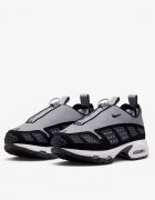 Nike Women's Air Max SNDR Gray