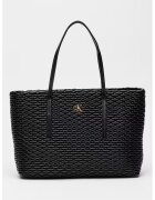 Calvin Klein Чанта Tote с десен и метален детайл