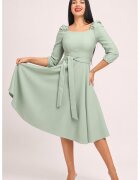 CAMISSI Разкроена рокля Barbie с квадратно деколте
