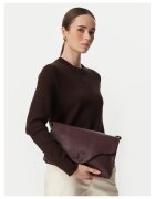 Coccinelle клъч чанта от естествена кожа с капак и магнитни копчета - червена