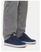 DC Shoes обувки от набук в синьо