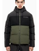 EA7 Мъжко яке TRAIN ATHLETIC COLOUR BLOCK M PUFFY JACKET PA - полиамид - зелено