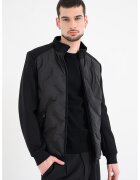 Guess Капитонирано яке с яка и цип