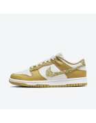 Nike Дамски спортни обувки - Dunk Low “Barley Paisley” DH4401-104 - 37.5EU