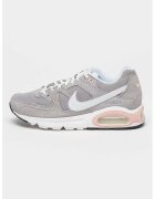 Nike Мрежести спортни обувки с велур - Бял/Черен