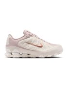 Nike Спортни обувки Reax 8 с перфорации - Пастелнорозов/Крем
