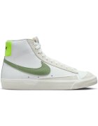 Nike Спортни обувки WMNS Blazer MID 77-FJ4740-100