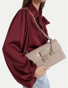 NINE WEST чанта за рамо от екологична кожа с лакиран вид - с метална верижка и капак с магнитно закопчаване - бежова