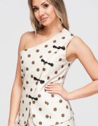 OMBRE Дамска блуза с асиметричен деколте и полка точки - Slim Fit OW-TS-E0061