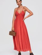 OMBRE Rochie maxi eleganta cu decolteu V - ramite ajustabile OW-DLR-E0009 - Rosu