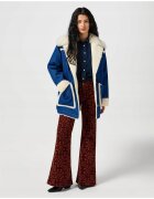 Wrangler Дамско яке - Wrange Coat - Regular Fit - Класически дизайн - Дълги ръкави - 2 джоба - С копчета - Памук - Синьо