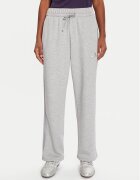 adidas Долнище анцуг Holiday 3-Stripes Fleece JM1888 Loose Fit