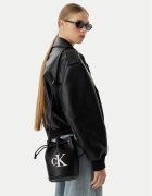 Calvin Klein Дамска чанта Bold Ck Small LV04F3640G