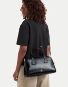 Calvin Klein Дамска чанта Ck Medium Bowling Bag LV04F3610G