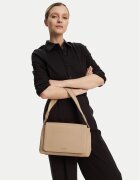 Calvin Klein Дамска чанта Ck Must Satchel_Mono K60K613181