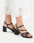 Clarks Сандали Ezoria Strap 26185893