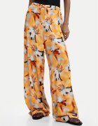 Desigual Текстилни панталони Pant Preston 26SWPW38 Relaxed Fit