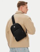Guess Чантичка за носене на гърдите HMMINY P6302 Черен
