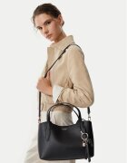 Guess Дамска чанта HWBG97 35060