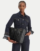 Guess Дамска чанта Noelle II HWSS96 72250