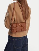 Guess Дамска чанта Marion Mini HWWG80 72720