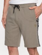 Guess Шорти от плат Arlo Z2YD02 K6ZS1 Loose Fit