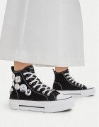 Karl Lagerfeld Кецове KL60459