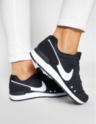 Nike Сникърси Venture Runner CK2948 001