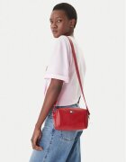 Tommy Jeans Дамска чанта Tjw City Charm Camera Bag AW0AW18456