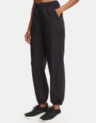 Under Armour Долнище анцуг Unstoppable 6011400 Regular Fit