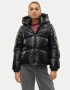 Vero Moda Зимно яке Uppsashiny 10319303 Regular Fit
