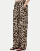 VICOLO Текстилни панталони TD1432 Relaxed Fit