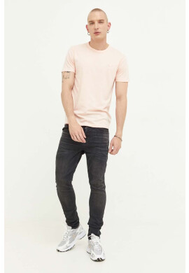Abercrombie & Fitch Тениска в розово с изчистен дизайн - Pepit.bg