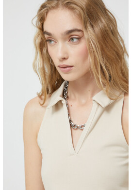Abercrombie & Fitch Топ дамски в тъмносиньо - Pepit.bg