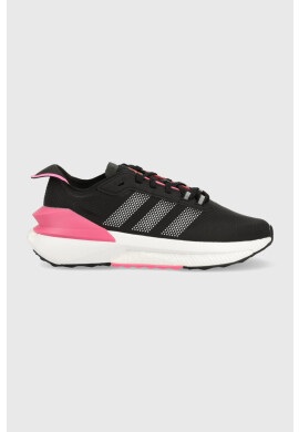 adidas Маратонки AVRYN в черно - Pepit.bg