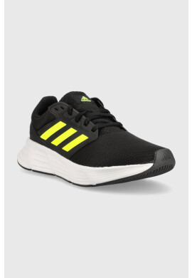 adidas Обувки за бягане Galaxy 6 в черно - Pepit.bg