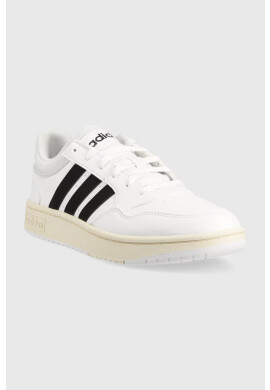 adidas Маратонки HOOPS в бяло - Pepit.bg