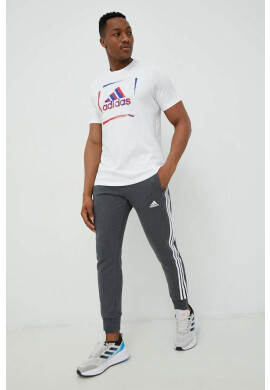 adidas Памучна тениска в бяло с принт - Pepit.bg