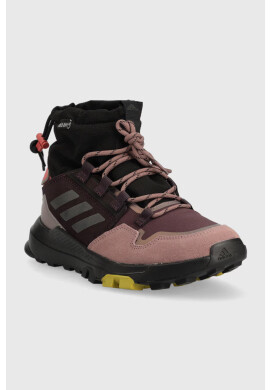 adidas TERREX Обувки в лилаво с изолация - Pepit.bg