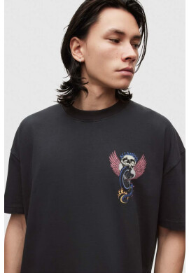 AllSaints Памучна тениска в черно с принт - Pepit.bg