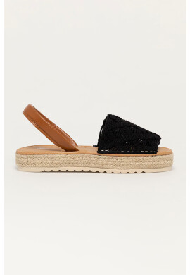 Answear Lab Сандали Best Shoes дамски в черно с платформа - Pepit.bg