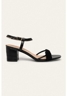 ANSWEAR Сандали Ideal Shoes - Pepit.bg