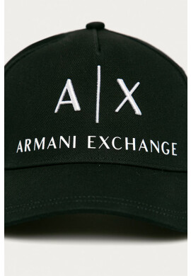 Armani Exchange Шапка в черно с апликация - Pepit.bg