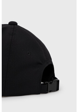 Armani Exchange Шапка в бяло с апликация - Pepit.bg