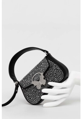 Blugirl Blumarine Чанта в черно - Pepit.bg